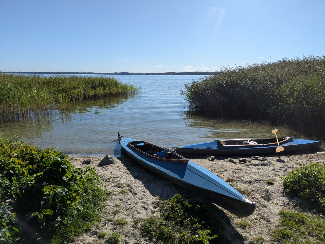 Faltboote auf der Werderinsel
