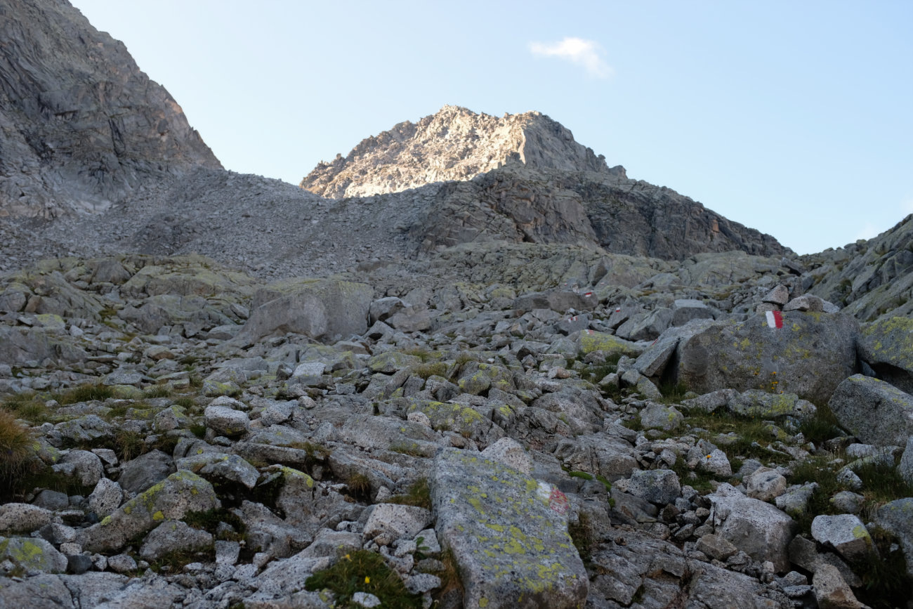 Weg zum Pass