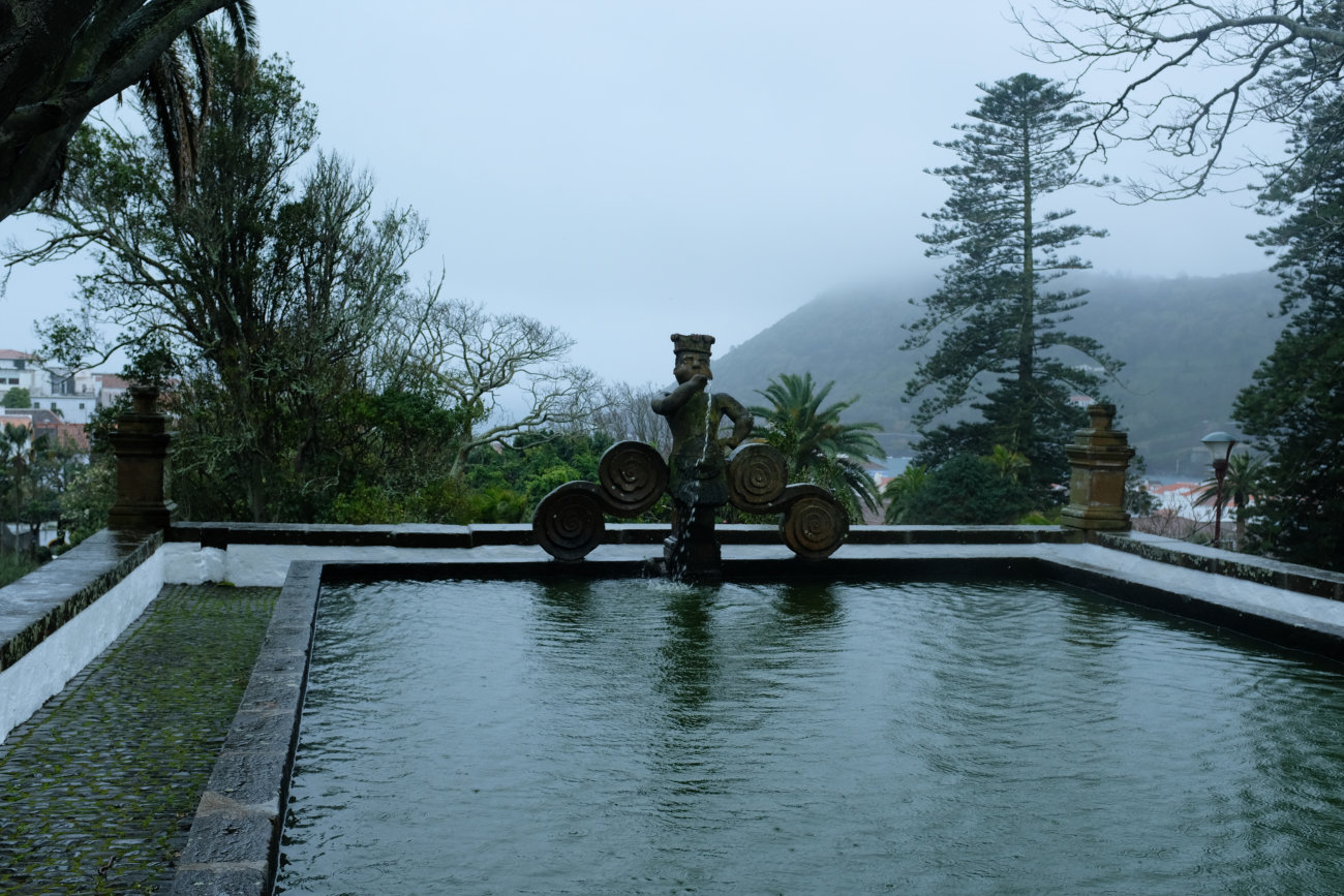 Brunnen