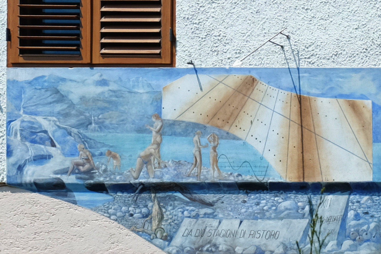 Sonnenuhr 12 in Monclassico