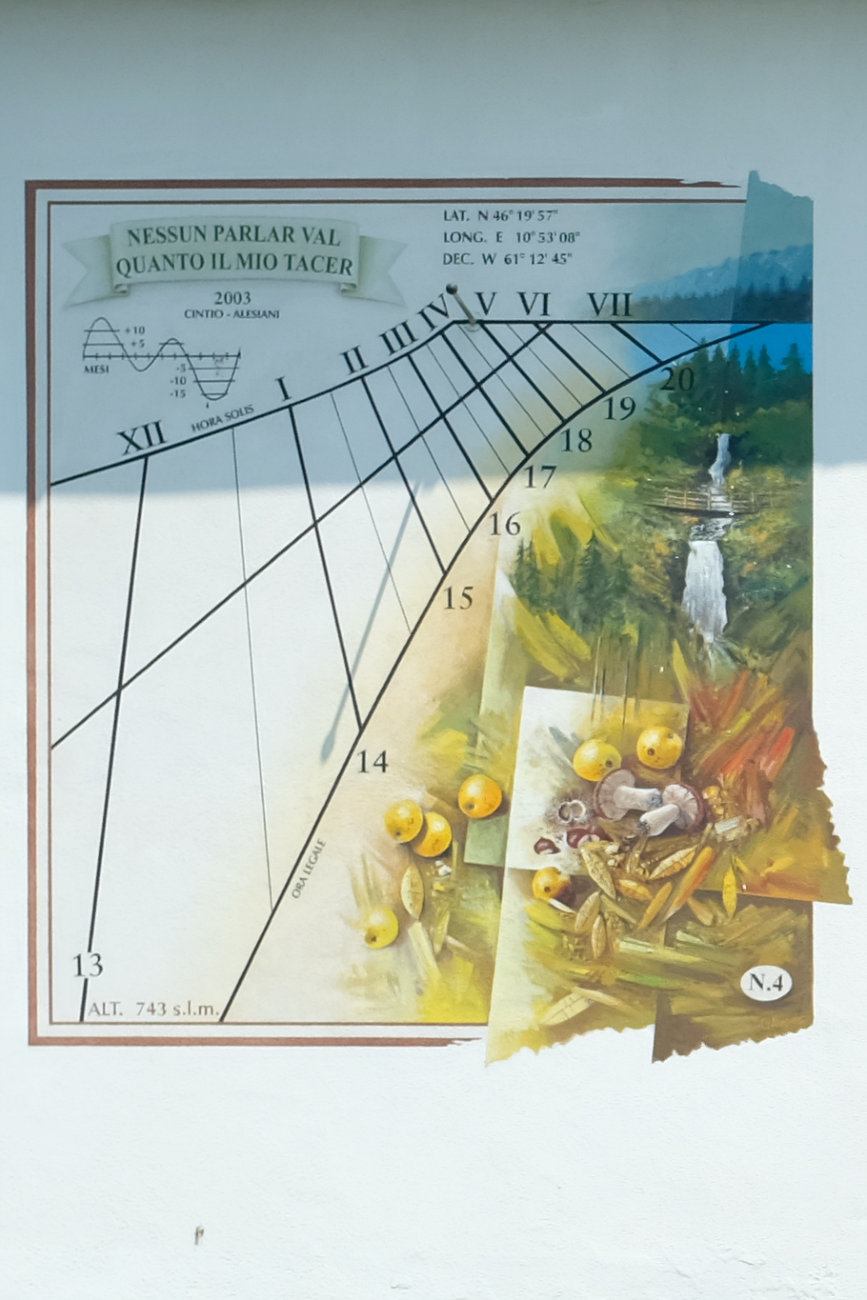 Sonnenuhr 4 in Monclassico