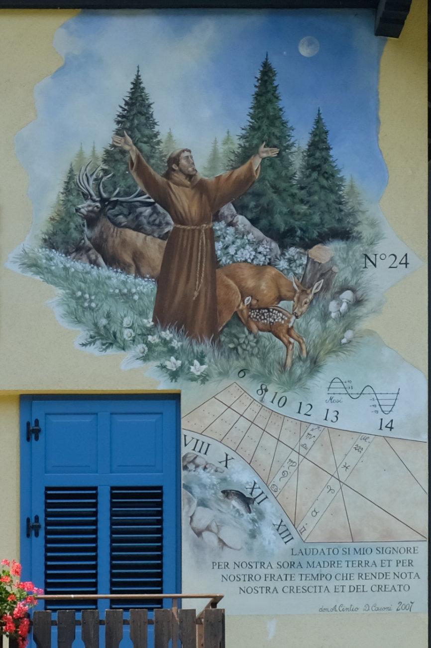 Sonnenuhr 24 in Monclassico