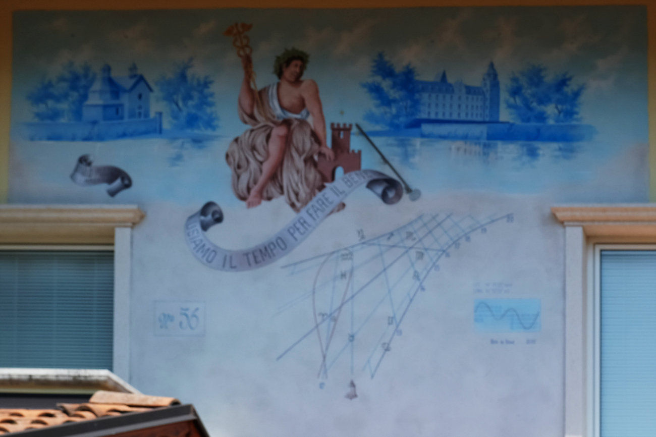 Sonnenuhr 56 in Monclassico