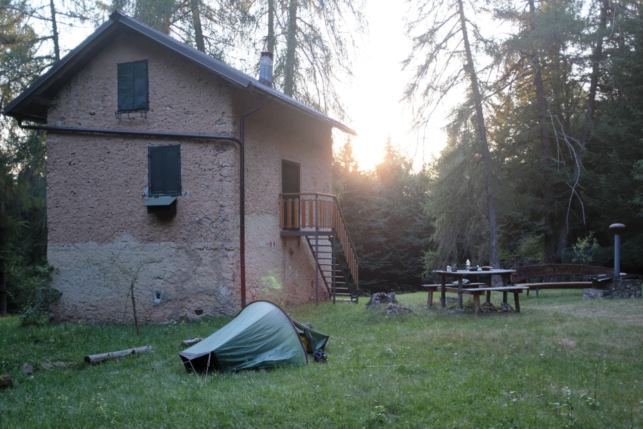 Zelt vor Biwak