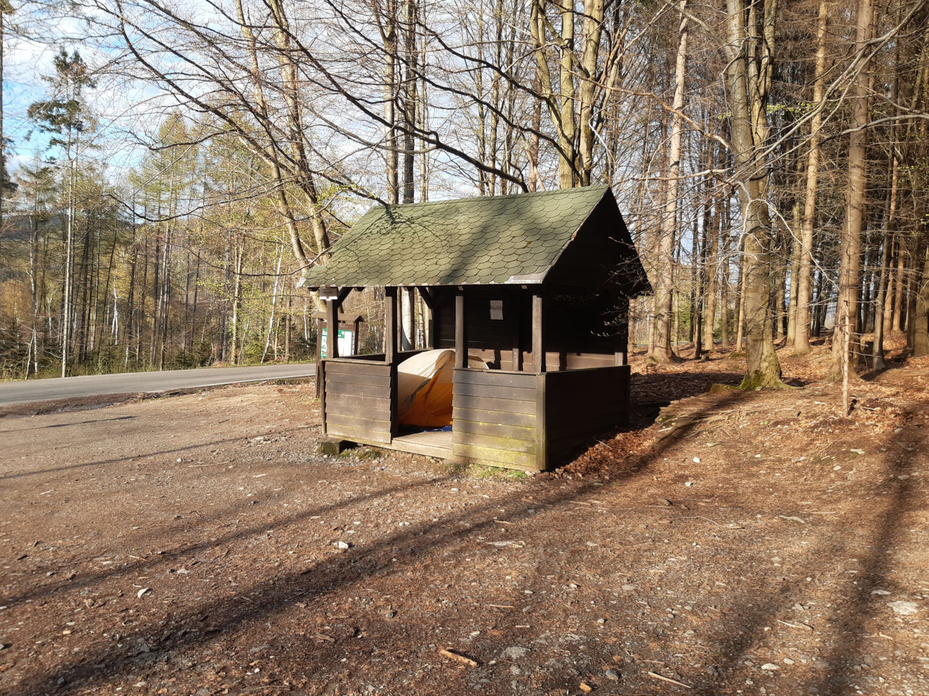 Zelt in H&uuml;tte