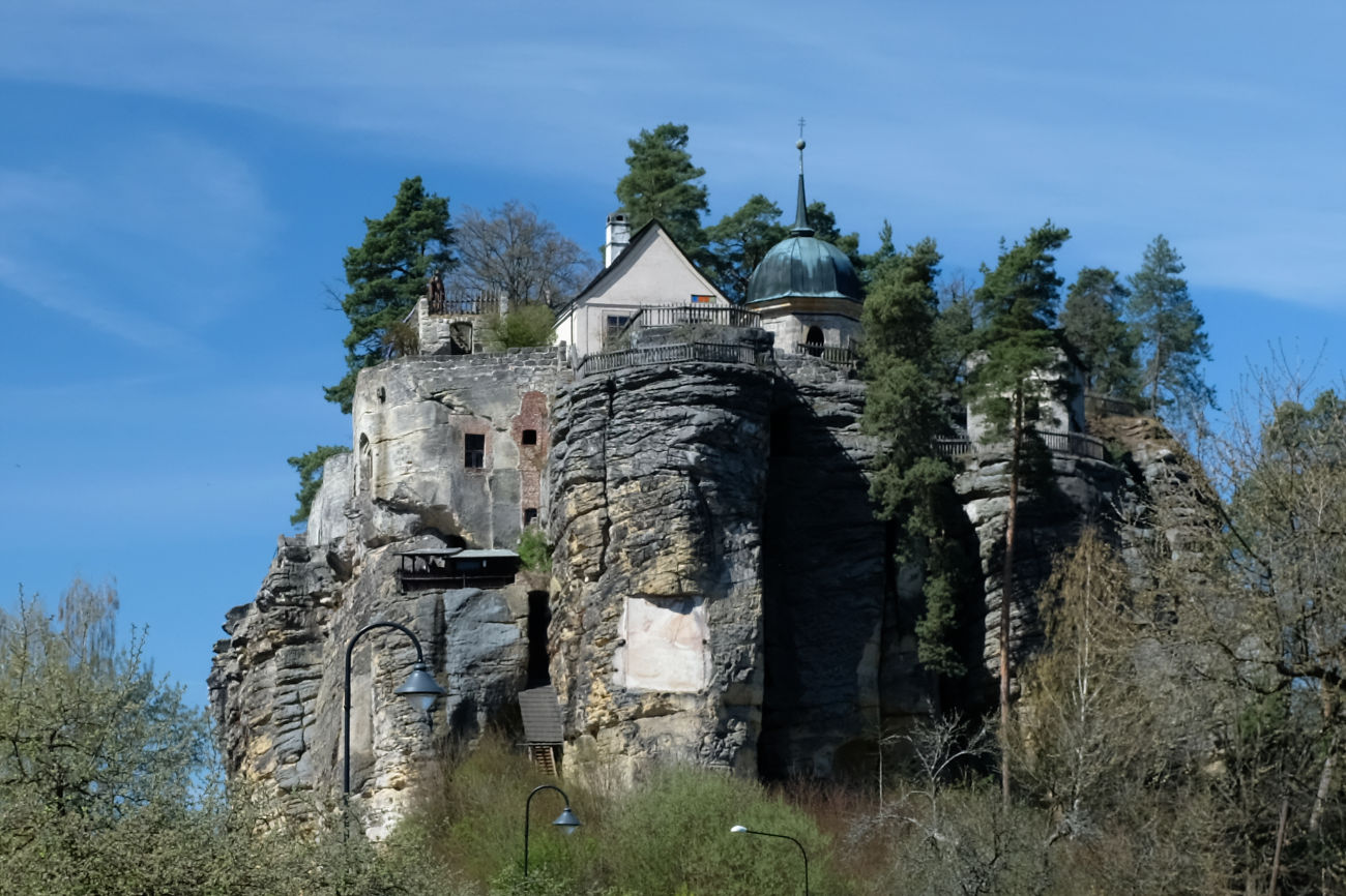 Felsenburg Sloup