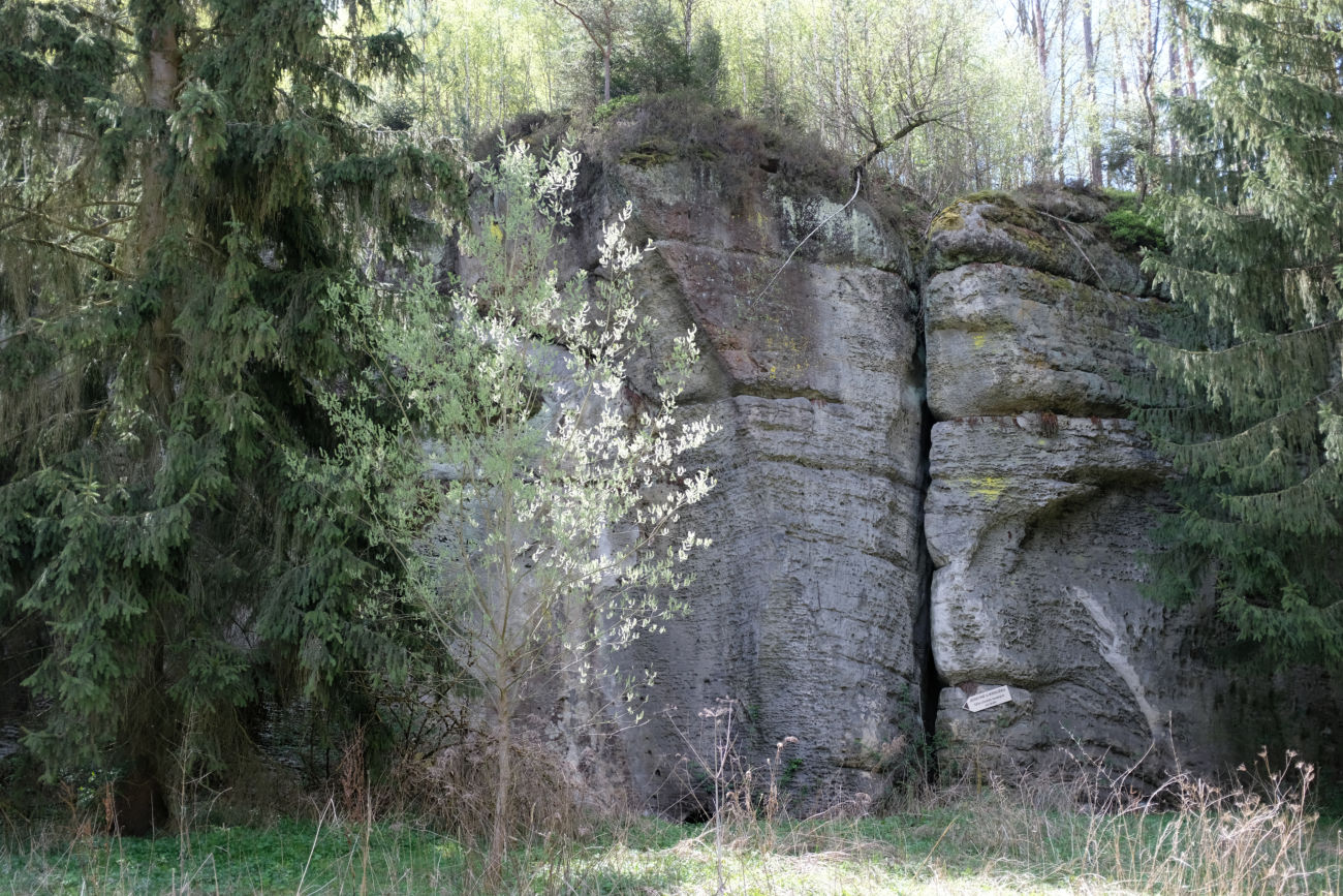 H&ouml;hleneingang